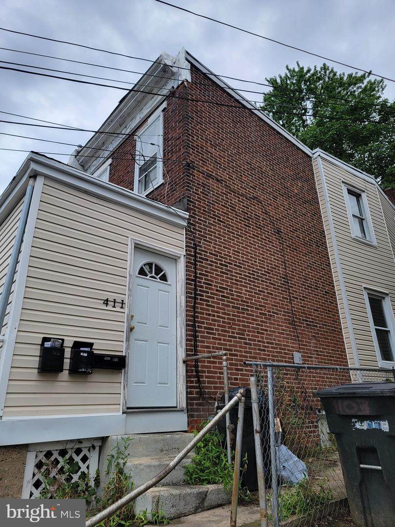 411 Chester Pike - Photo 1