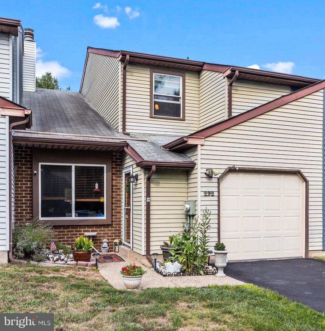 292 Marble Court - Photo 1