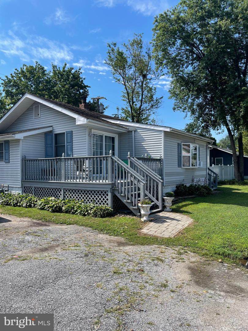 243 I Street - Photo 1