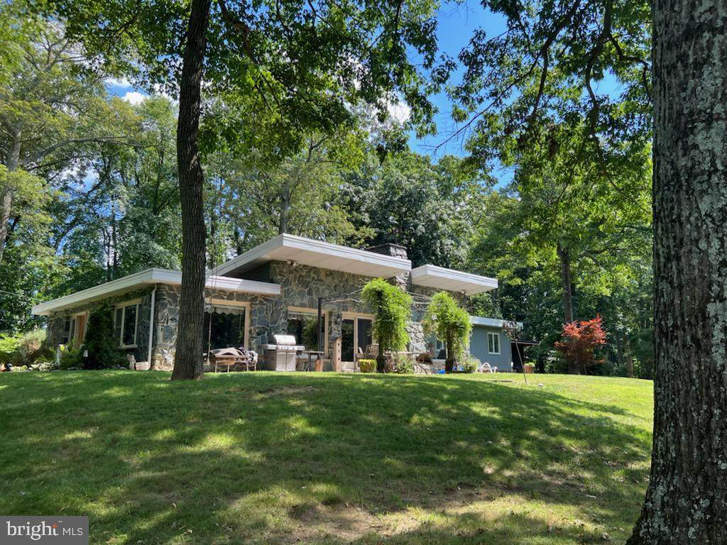 2892 Innerst Road - Photo 1
