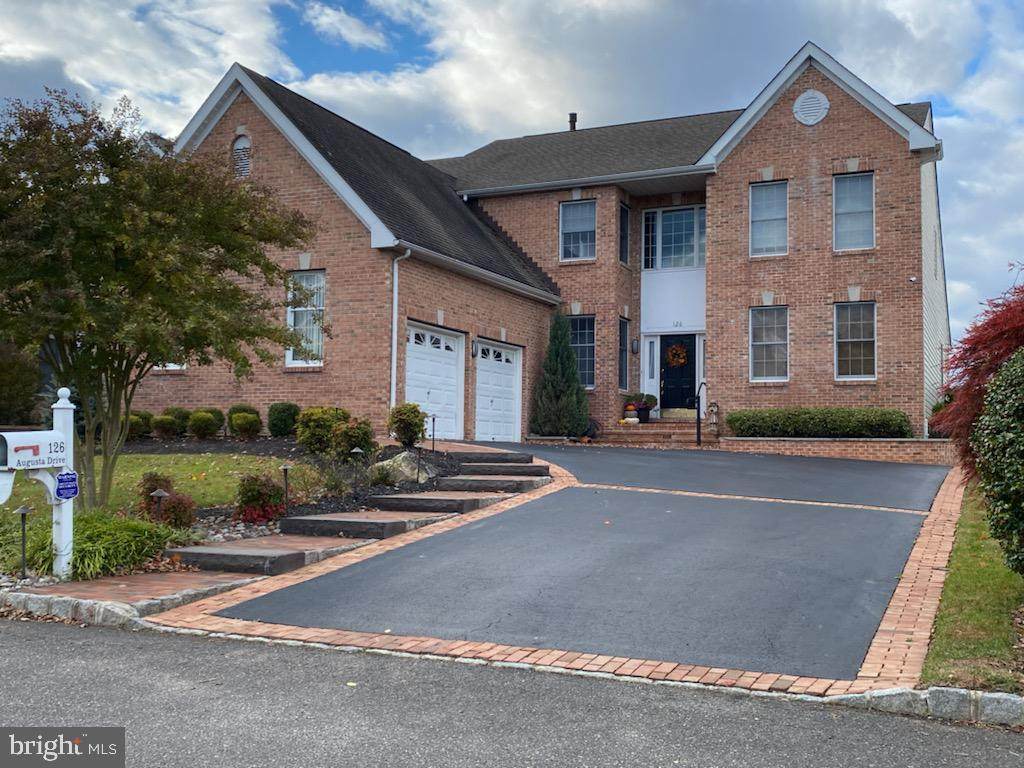 126 Augusta Drive - Photo 1