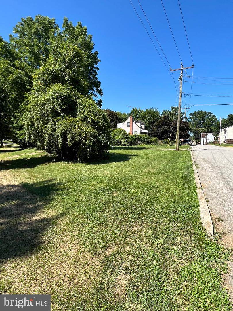 103 Lynchburg Street - Photo 1