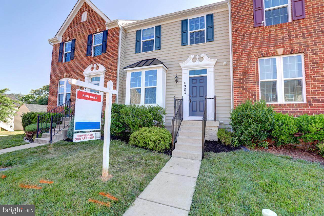 4983 Small Gains Way - Photo 1