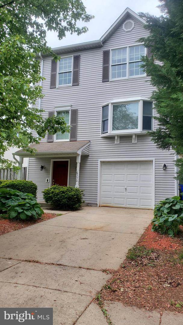 6539 Huntshire Drive - Photo 1