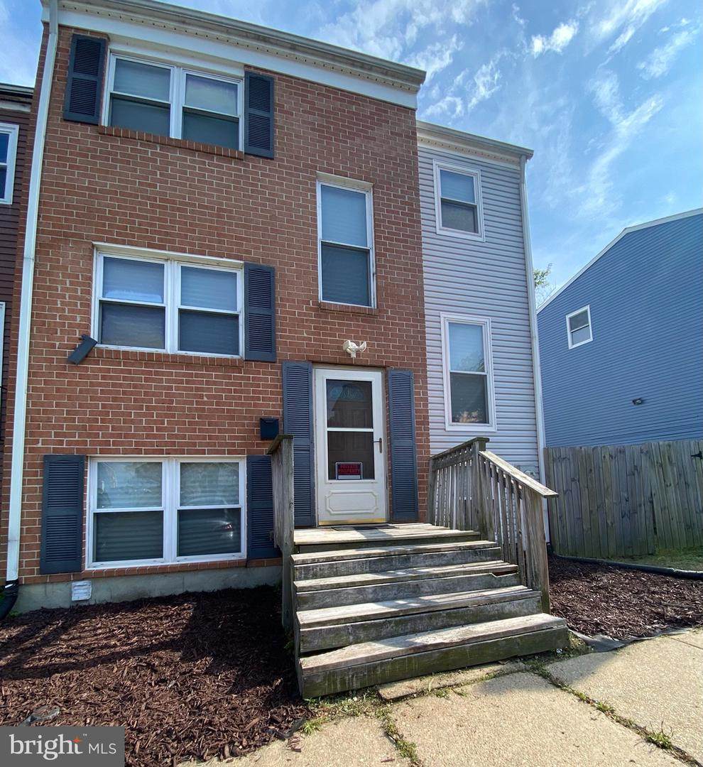 1817 Eloise Lane - Photo 1