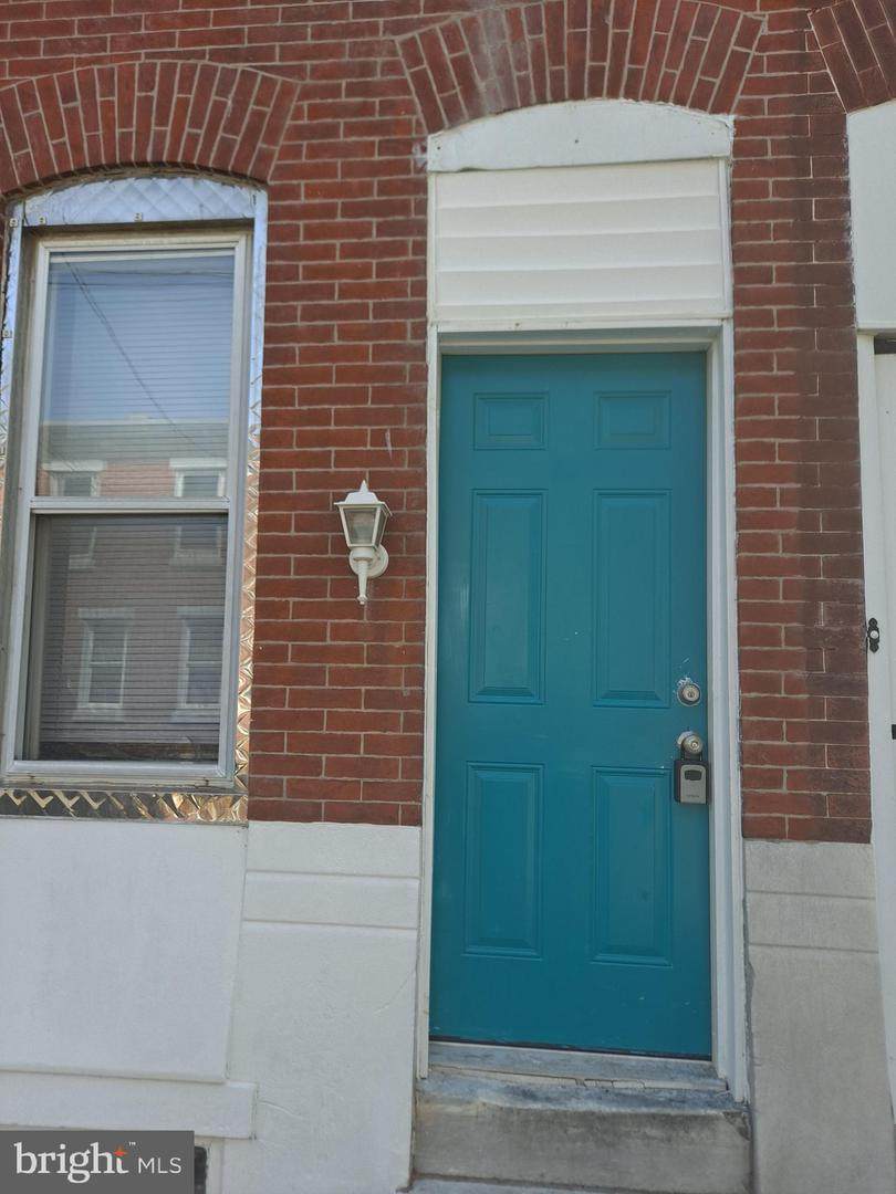 2340 Albert Street - Photo 1