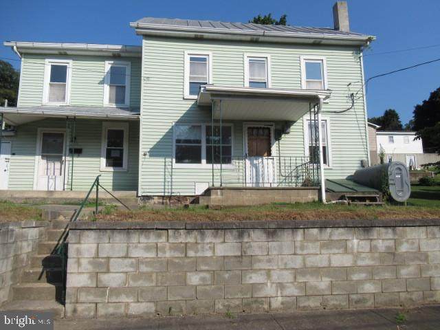 229 Lincoln Street - Photo 1
