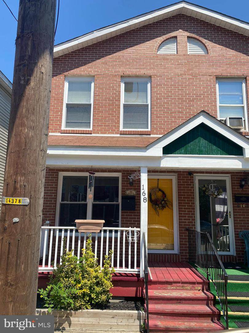 168 Locust Street - Photo 1