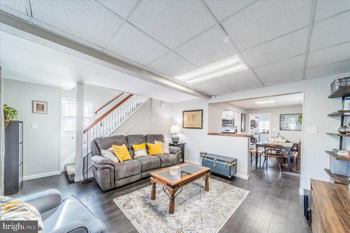 143 Davenport Street - Photo 1