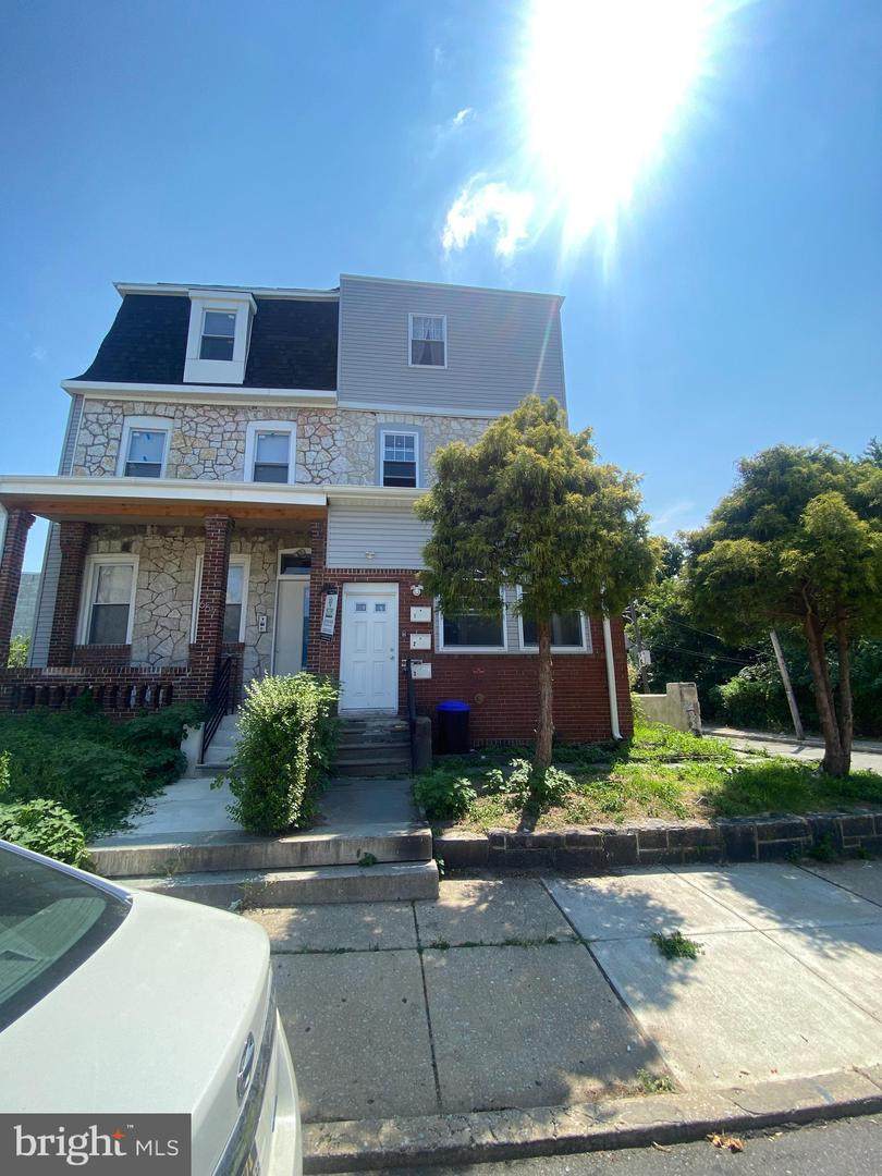 665 Union Street - Photo 1
