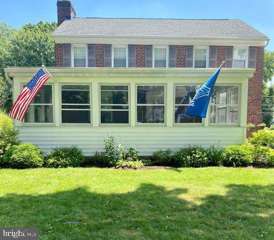 307 Earlington Road - Photo 1