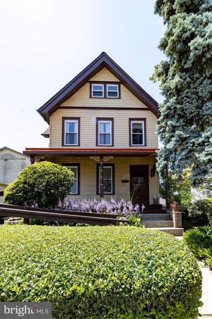 28 Walnut Street - Photo 1