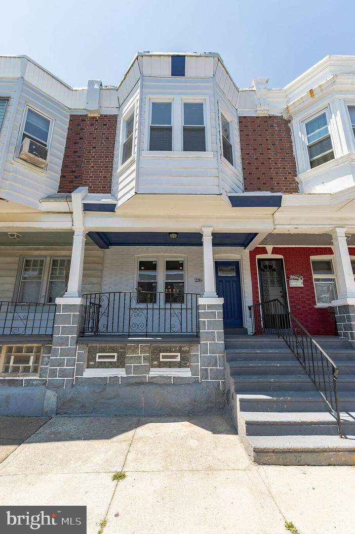 220 Edgewood Street - Photo 1