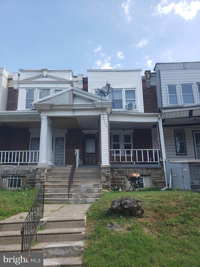 1729 Champlost Street - Photo 1