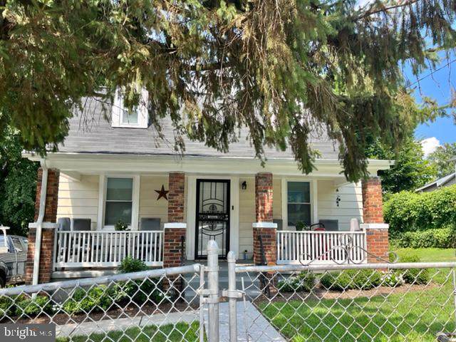 4510 Heath Street - Photo 1
