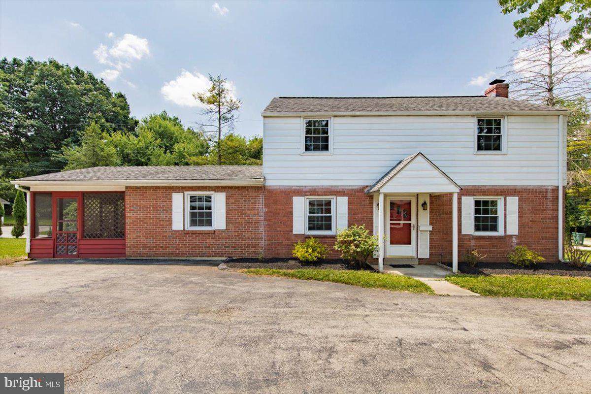 3008 Crescent Avenue - Photo 1