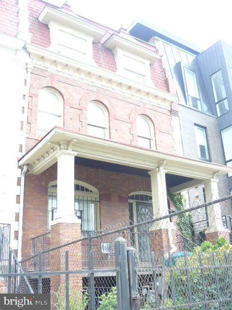 3469 14TH Street - Photo 1