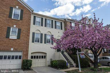 2011 Pieris Court - Photo 1