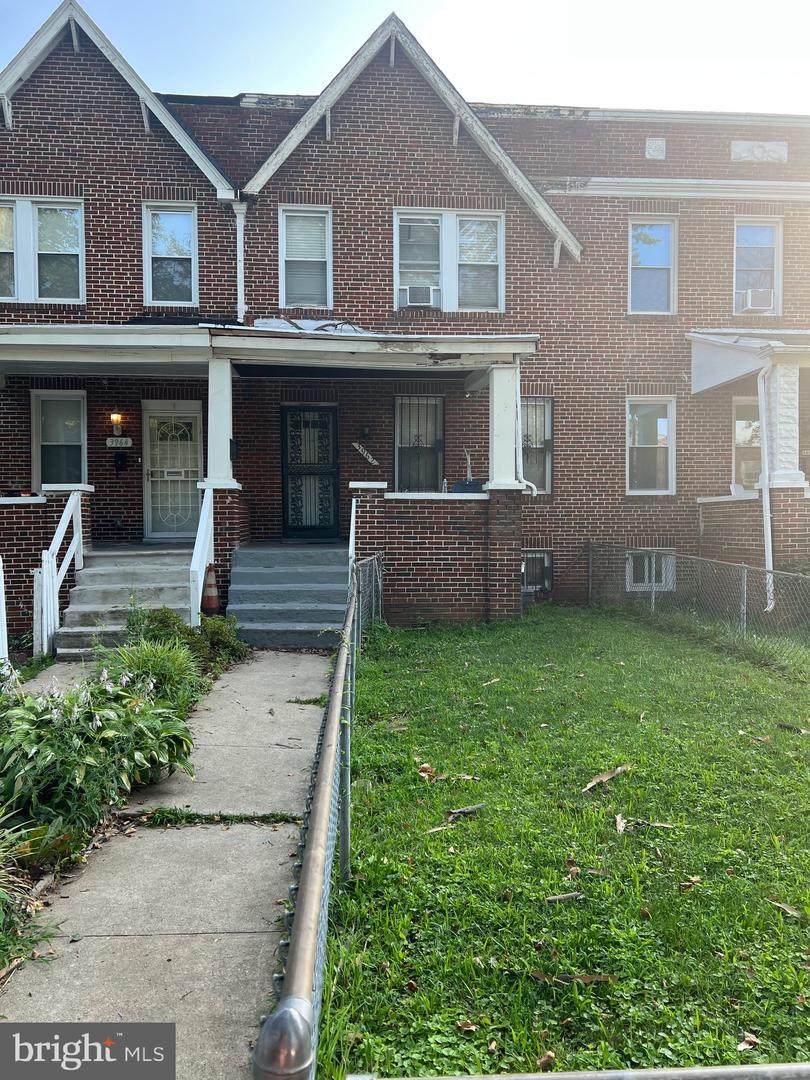 3962 Dolfield Avenue - Photo 1