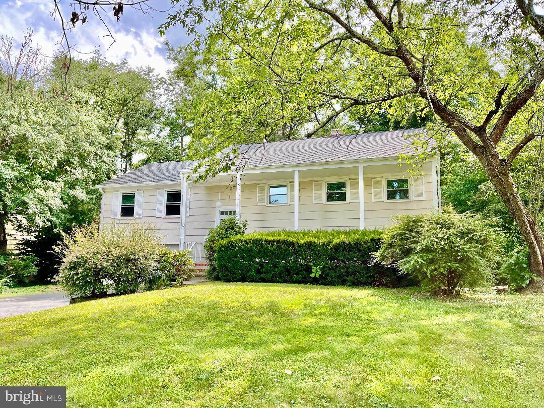 83 Riverside Drive - Photo 1