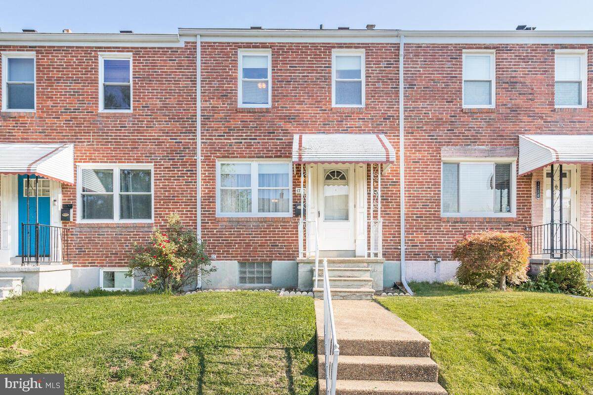 1712 Pin Oak Road - Photo 1