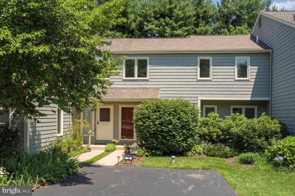 23 Harrison Rd W - Photo 1