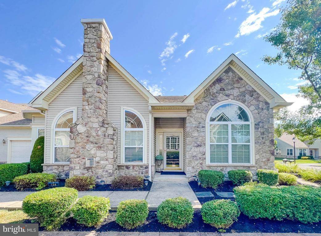 134 Fairway Drive - Photo 1