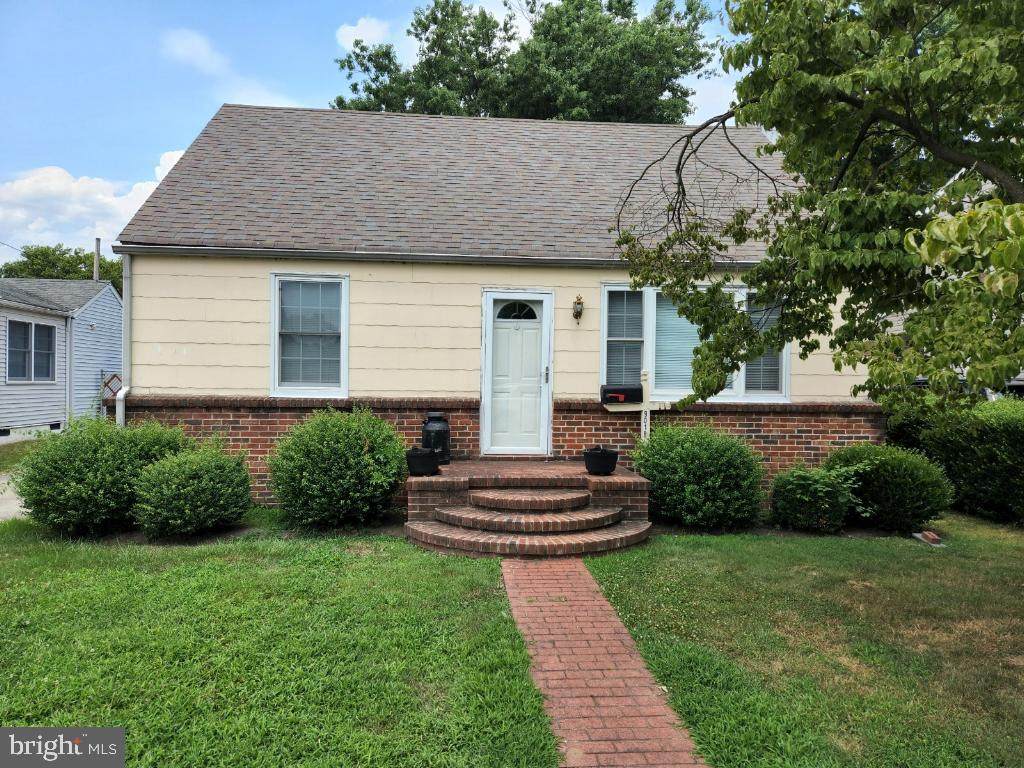 9018 2ND Street - Photo 1