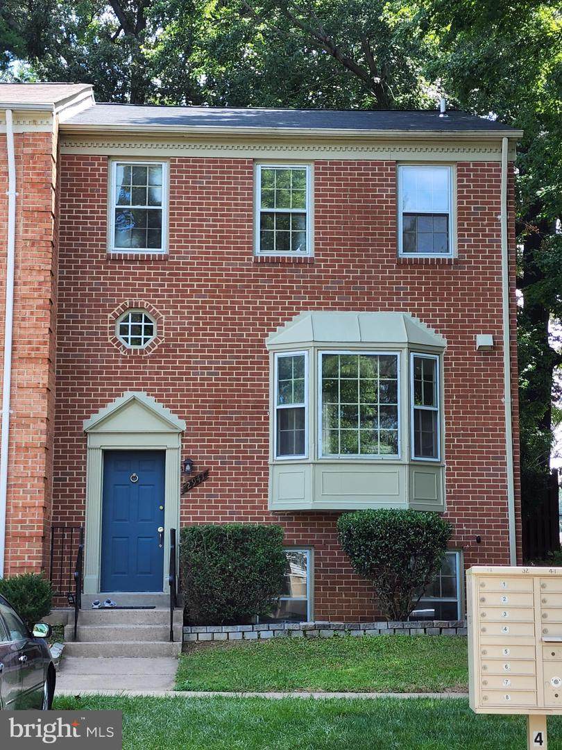 2941 Waterford Court - Photo 1