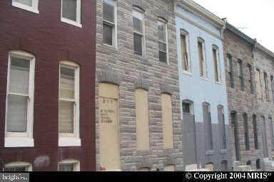 209 Pulaski Street - Photo 1
