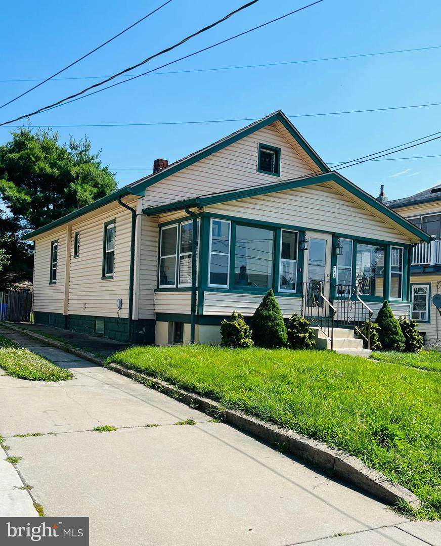 115 Troy Avenue - Photo 1