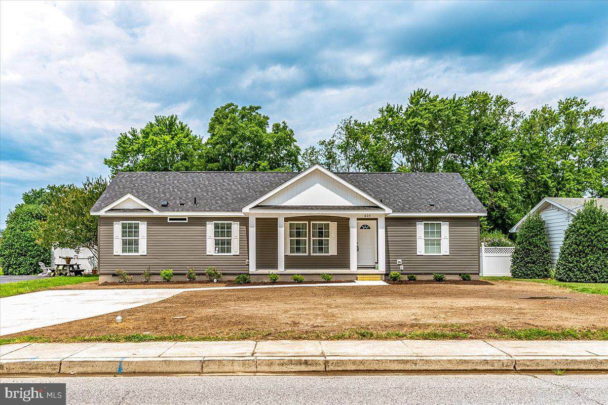 605 Williams Street - Photo 1
