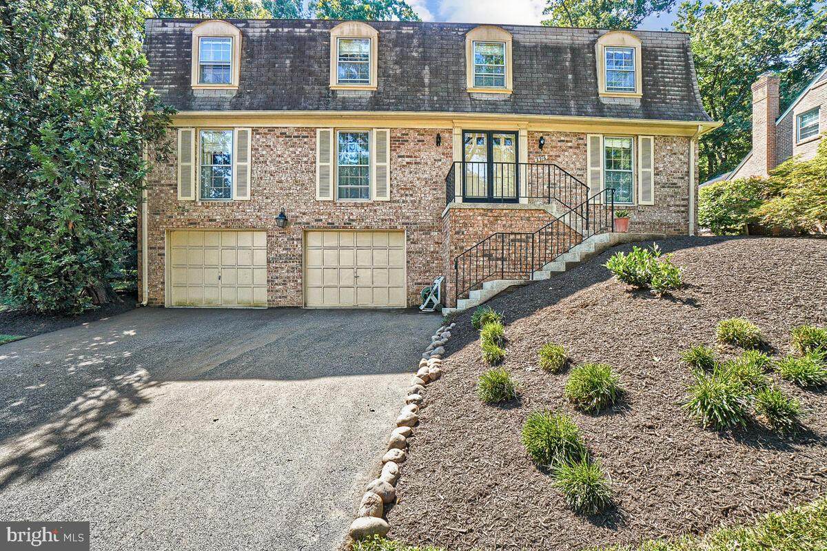 8916 Copenhaver Drive - Photo 1