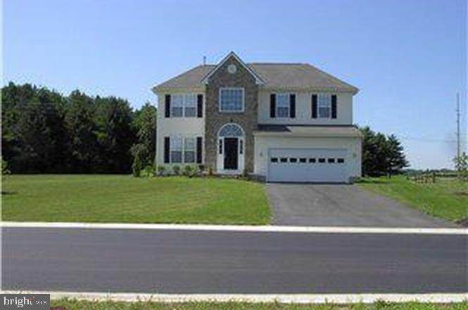 144 Norton Circle - Photo 1