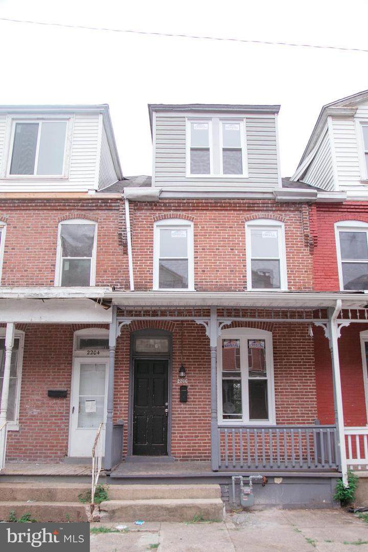 2206 Logan Street - Photo 1
