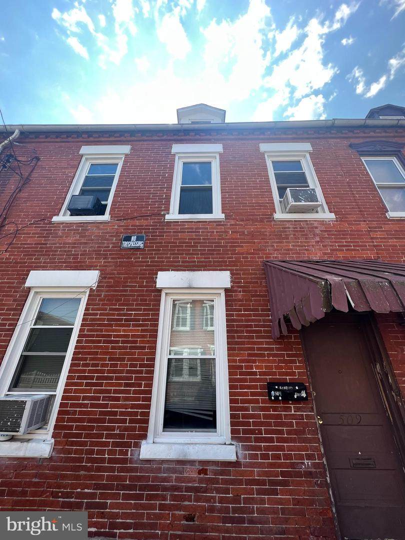 509 Green Street - Photo 1