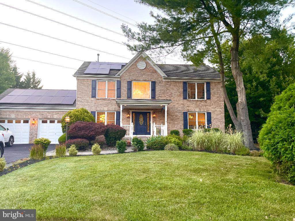 4 Stuart Lane - Photo 1