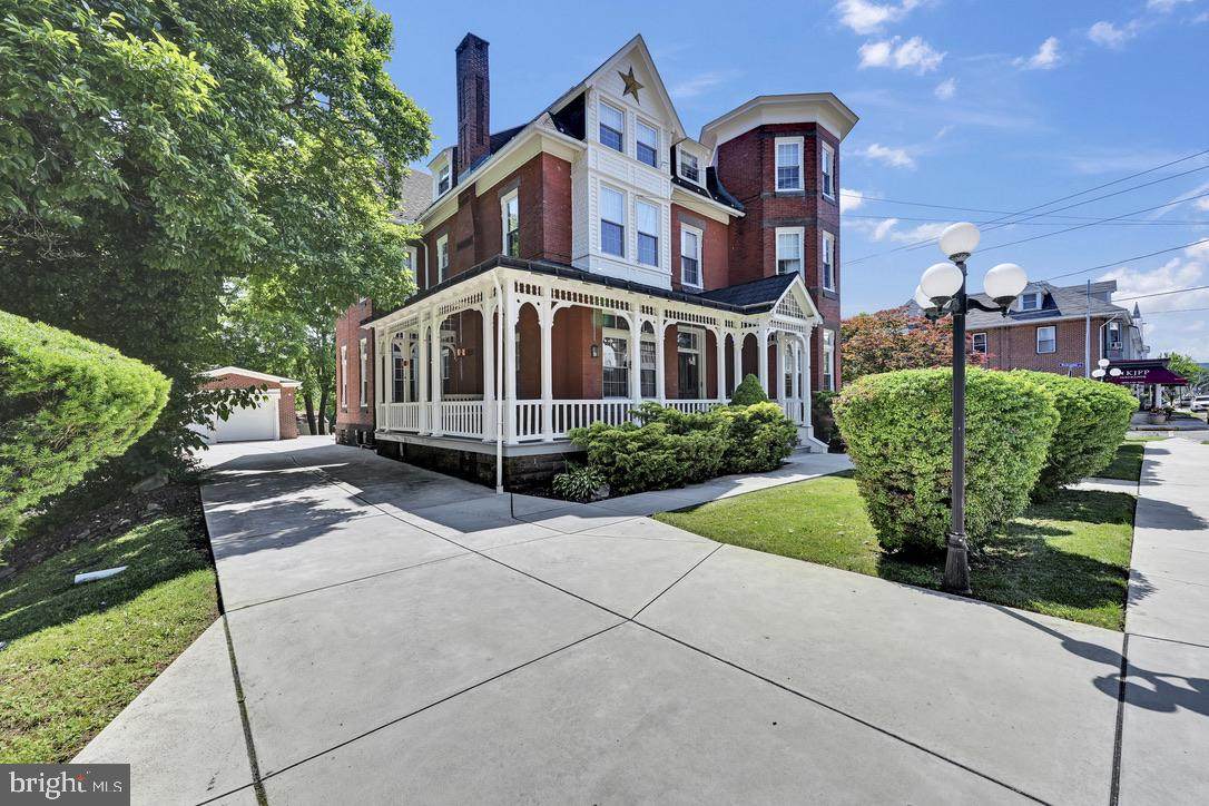 302 Market Street - Photo 1