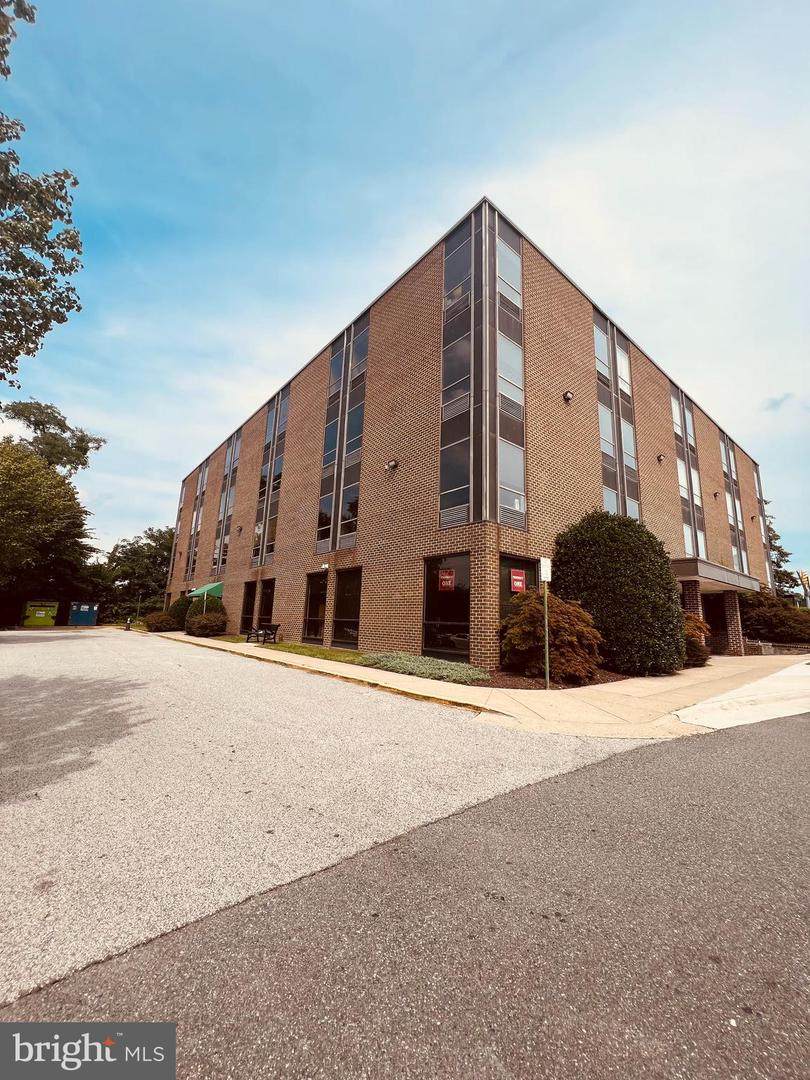 14904 Jefferson Davis Highway - Photo 1