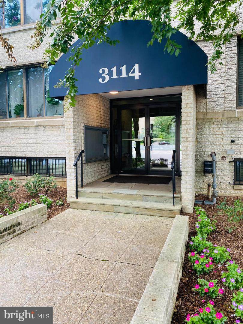 3114 Wisconsin Avenue - Photo 1
