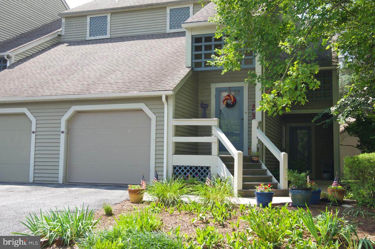 2001 Meadow Glen - Photo 1