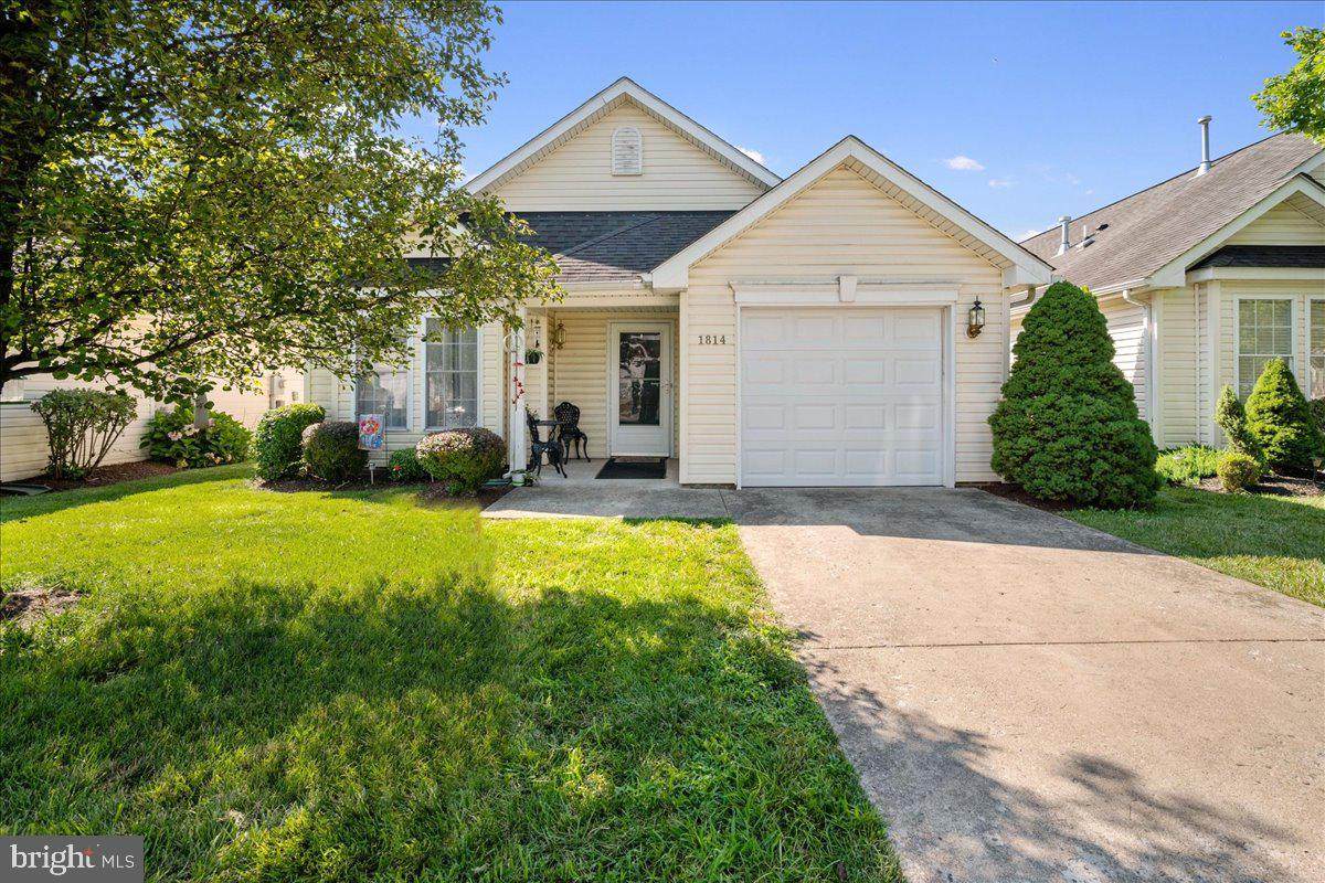 1814 Kershaw Lane - Photo 1