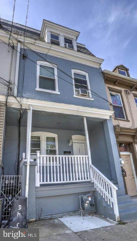 346 Queen Street - Photo 1
