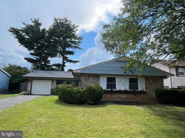 27 Gaffney Lane - Photo 1