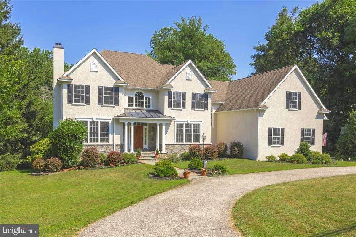 300 Highland Lane - Photo 1