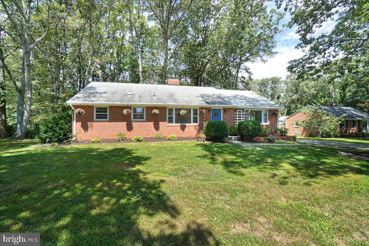 8963 Gue Road - Photo 1