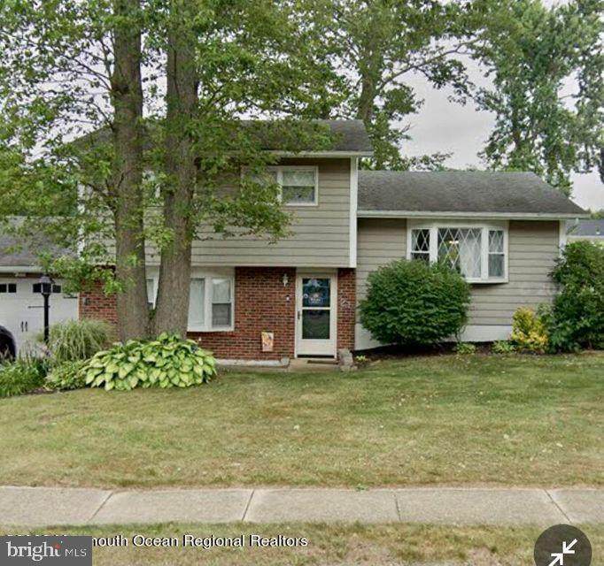 21 Rhode Island Drive - Photo 1