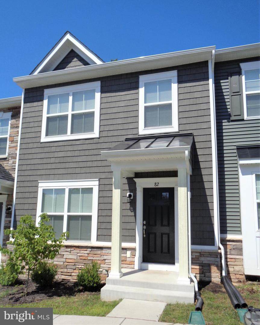 82 Andrews Place - Photo 1