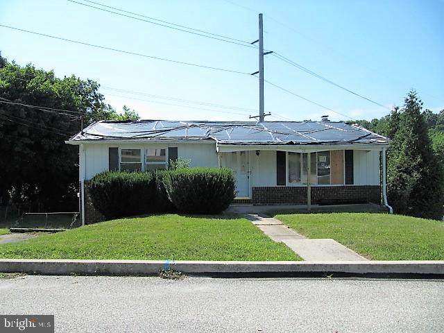 20 Waterfront Drive - Photo 1
