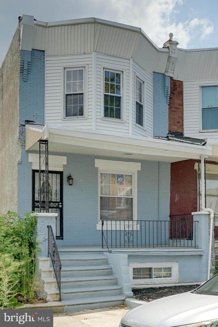 5322 Chestnut Street - Photo 1